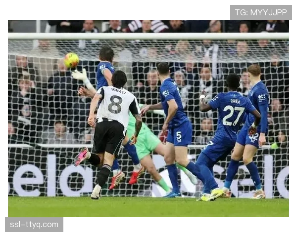 蒙特拉：球队近期射门训练着重提升在高压下的决策速度